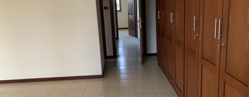 FC5168DA-A316-4718-B908-21D300749372