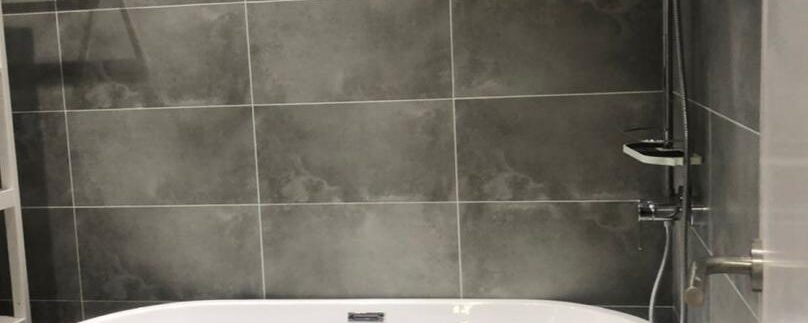 B195071D-BE0E-4166-9363-F7B448B1BF3D